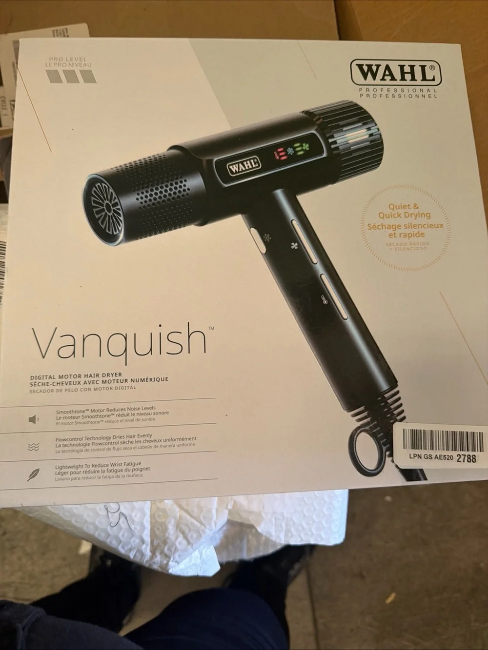 Wahl Vanquish Hair Dryer in Black with Gold Accents